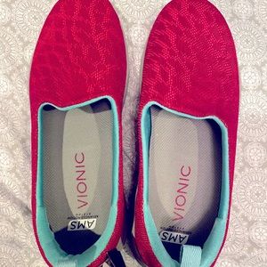 Vionic Slip On Tennis Shoes